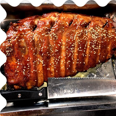 广州app公司的美食盛宴和趣味游戏