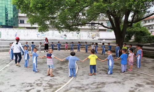 关于APP公司91直播
的百年兄弟公益行有感