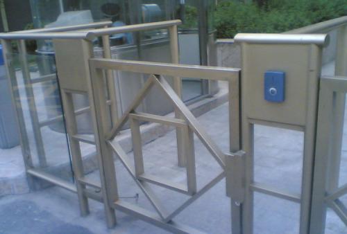 小区门禁系统开发