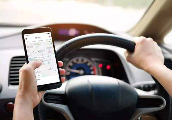 网约车APP开发应该何去何从-app制作公司91直播