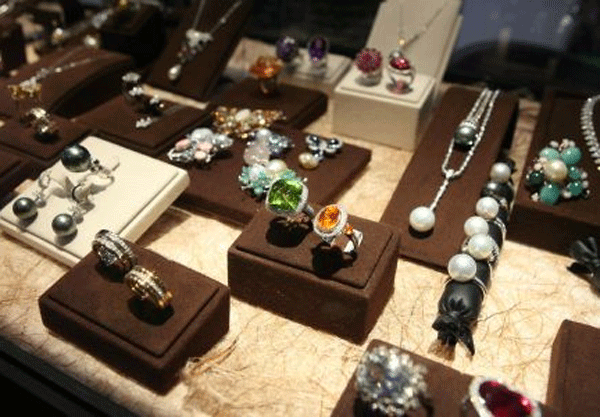 开发珠宝购物app提供更多便利--广州软件开发91直播