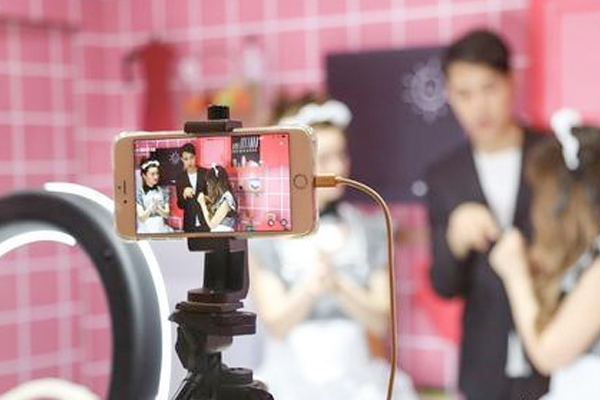 如何定制开发一款直播APP--广州app91直播