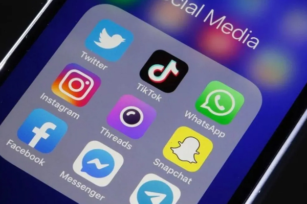 开发一个社交app需要多少钱?--广州手机app开发91直播