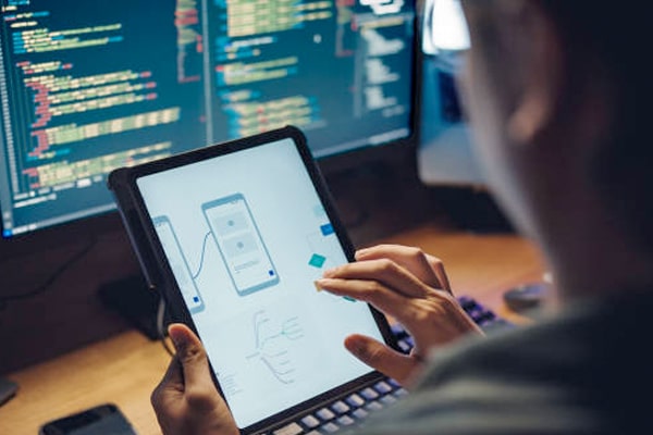 软件开发app质量评估:核心要素、特征与广州开发app指南 - 您的APP开发定做专家